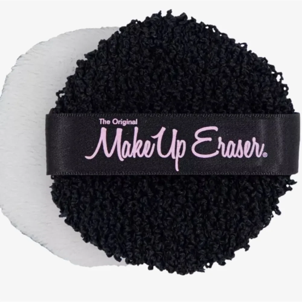 The Puff The Original Makeup Eraser 2-In-1 Reusable Toner & Exfoliation Puff